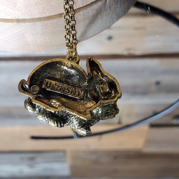 Bunny Rabbit Necklace - Copper Alloy Plated in Antique Gold - 17" chain - Picture 13 of 14